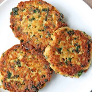 Salmon Cakes with Buttermilk Dressing